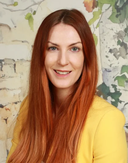 Mag. Nina Arhar