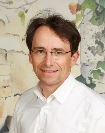 Mag. Dr. Richard Pirker